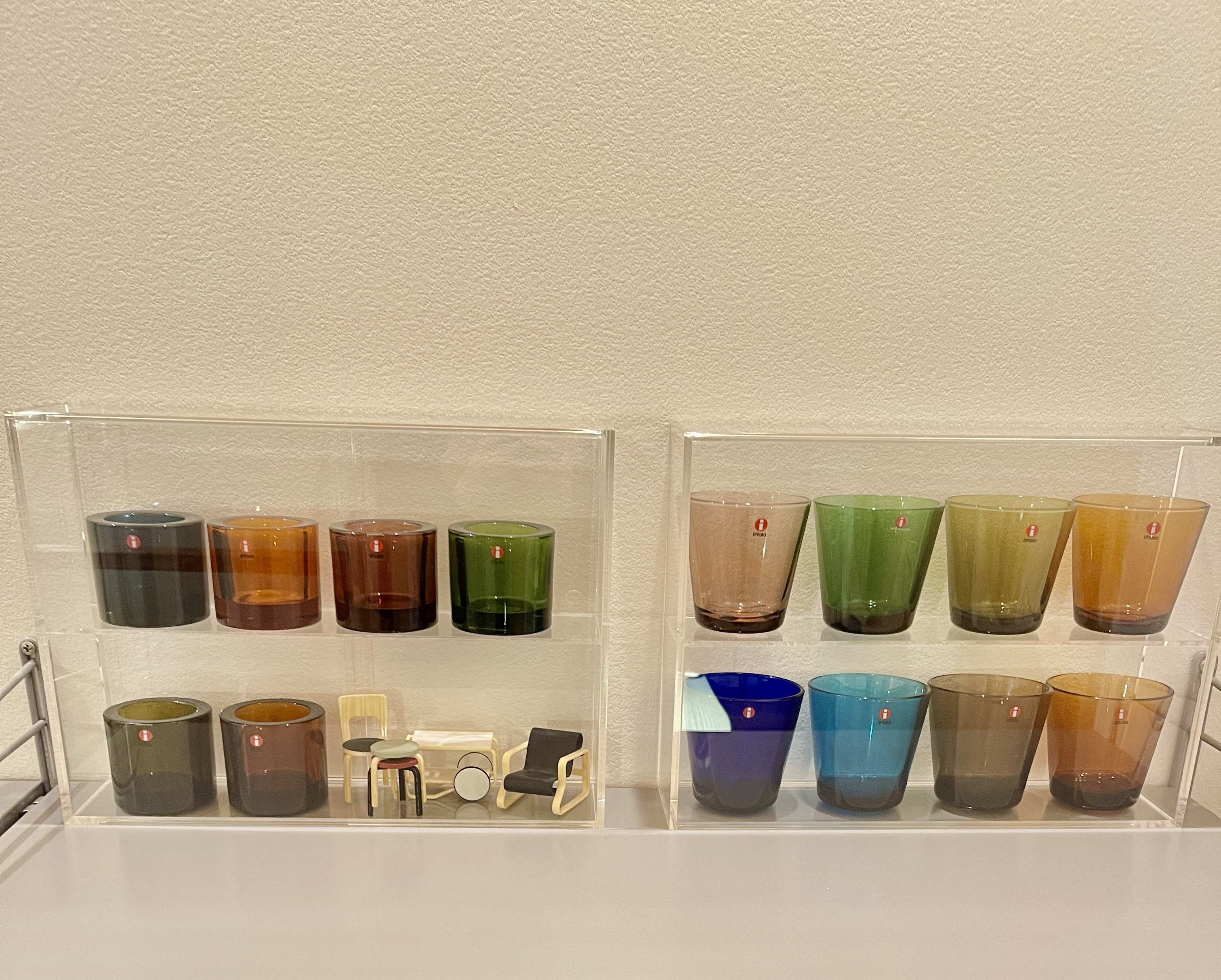 アクリルコレクションスタンド引き扉付き・大 | 無印良品